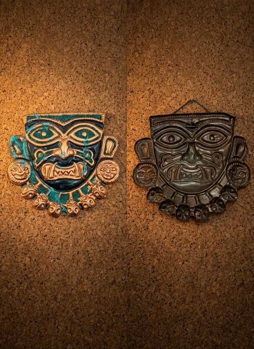 Máscara Ritualística Estilo Azteca