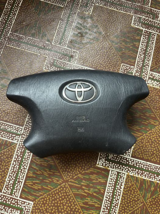 Подушка безопасности на Tayota Camry 30