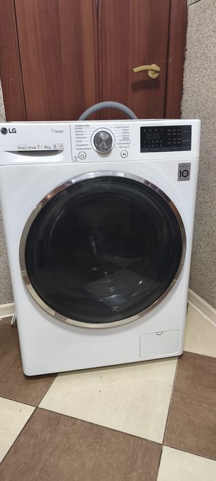 Пральна машина LG 7 кг пралкосушарка