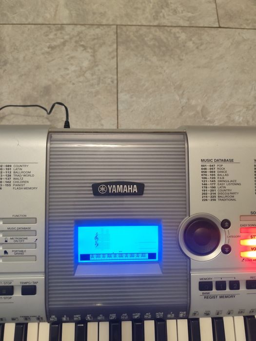 Keyboard Yamaha PSR E403