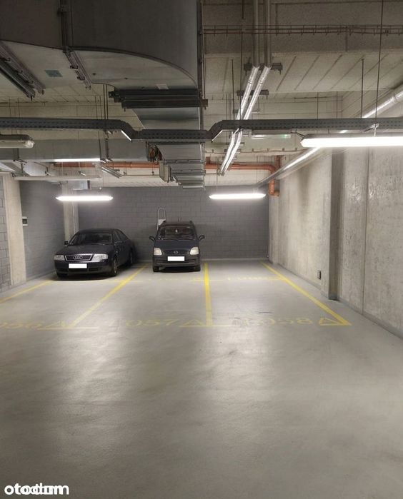 Na sprzedaż podwójne miejsce parkingowe Jurajska 4. - Widok 2