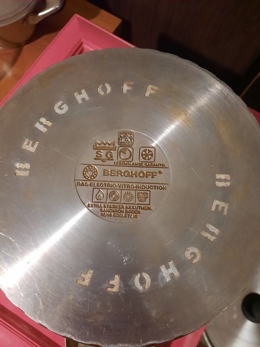 Кастрюля Berghoff 7 литров