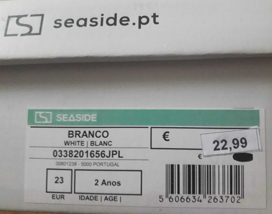 Sapatilhas n.23 com luzinhas