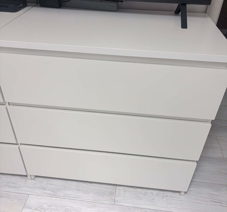 Sprzedam  komoda MALM