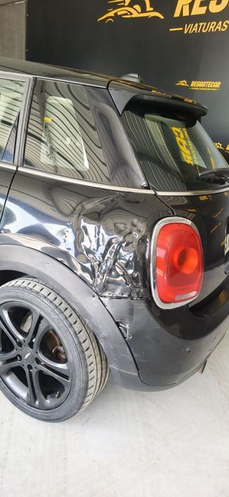 Mini Cooper One D salvado