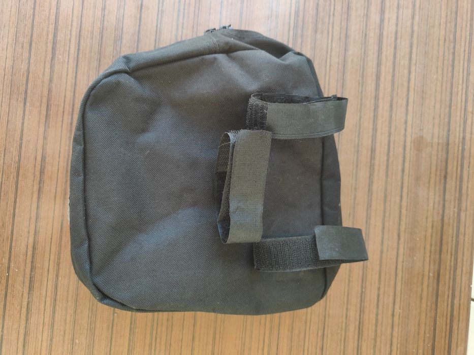 3 capacetes + bolsa + luvas