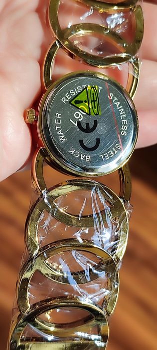 Damski zegarek wodoodporny