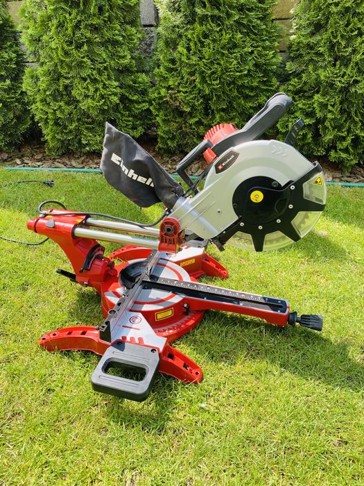 Торцовочна пила Einhell TC-SM 2131/2