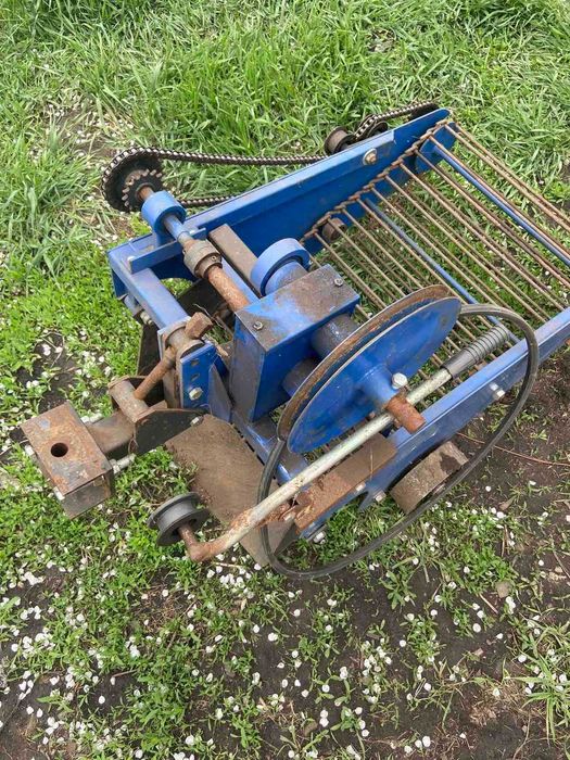 Картоплекопач для мотоблоку