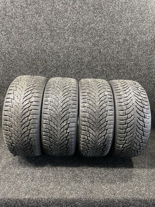 Продам Б/У шини Nokian 245/40R19 Hakkapeliitta 9