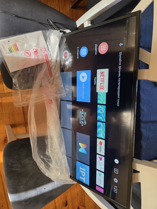 Телевізор 40 дюймів Kivi,  Smart , Android