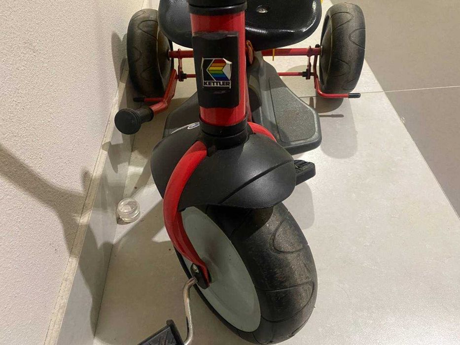 Продам триколісний велосипед з батьківською ручкою KETTLER Startrike