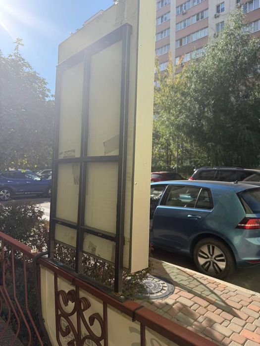 Лайтбокс вивіска реклама табличка