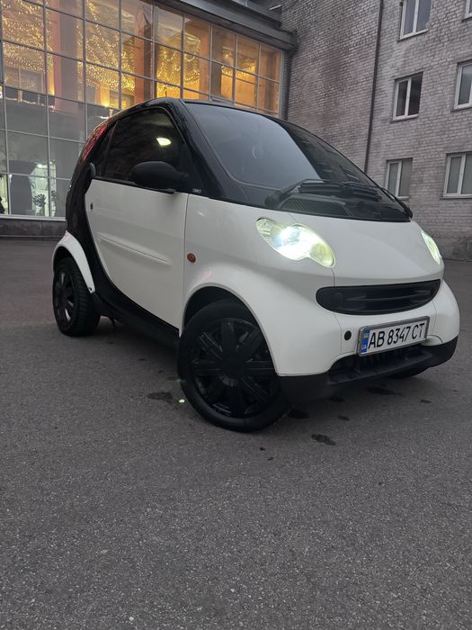 Smart fortwo 2004 року