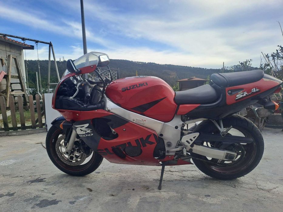 Suzuki GSXR 600.