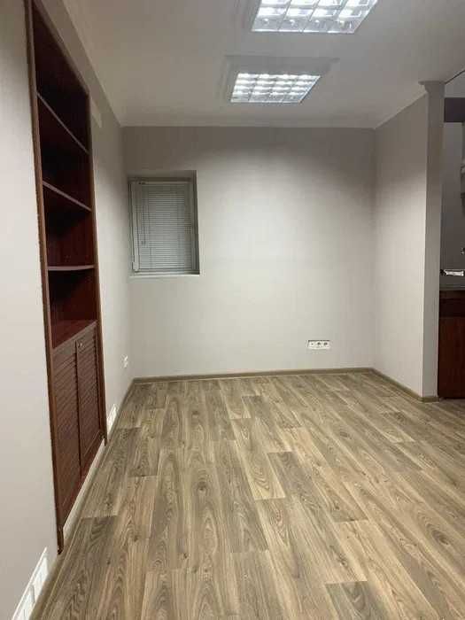 Аренда уютного офиса 65 кв. м. на Бунина