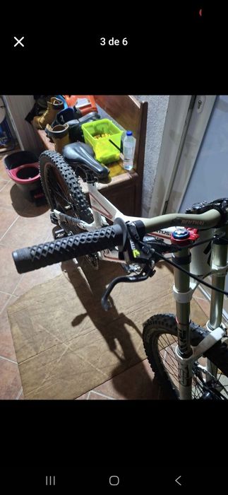 Bicicleta downhill specialized status 2