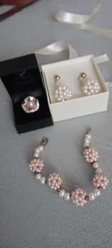 kolczyki, bransoletka, pierścionek