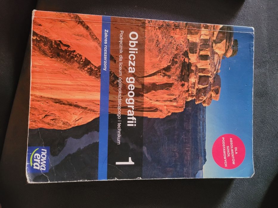 Oblicza Geografii 1