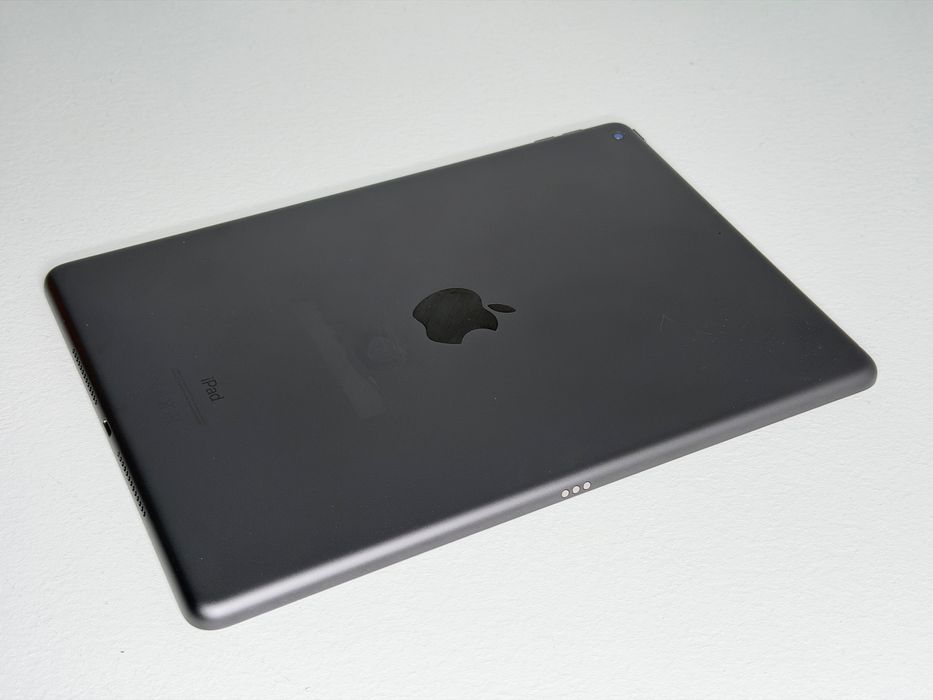 iPad 8. gen. (A2270) - 32GB - faktura VAT 23%