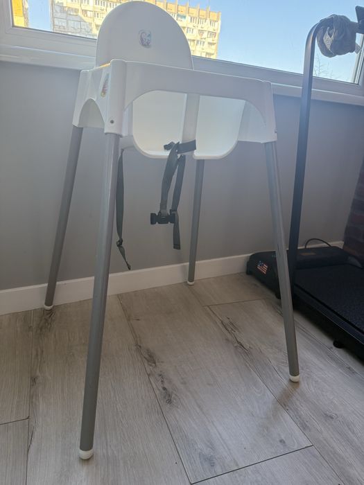 Стілець для годування IKEA