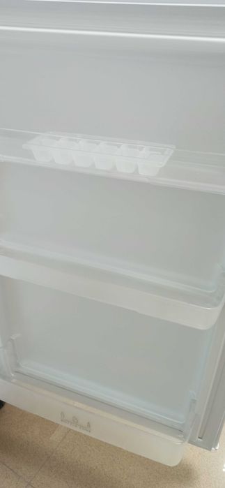 Frigorífico novo 113 litros