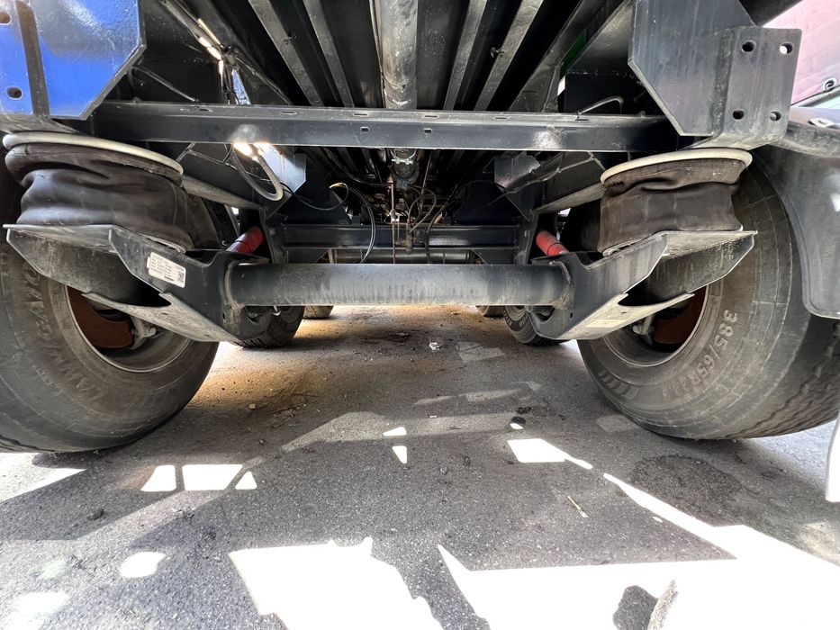 Напівпричіп цистерна ADR/бочка бензовоз/паливна цистерна