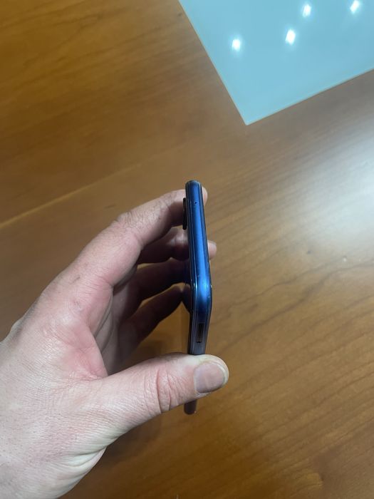 Huawei P20 lite  4/64gb