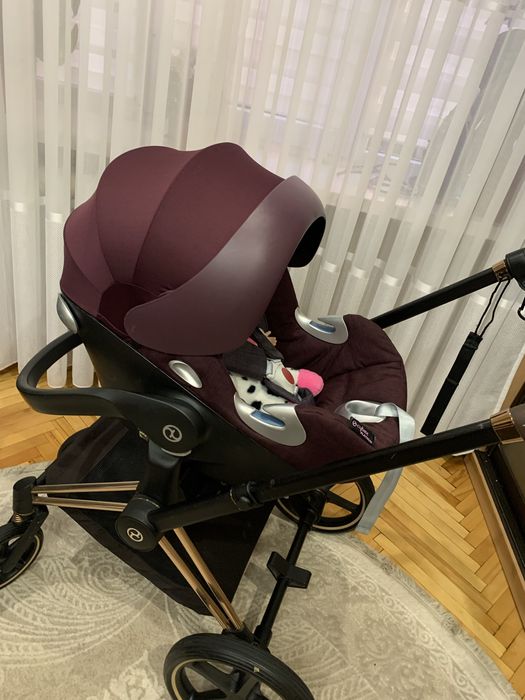 Автокрісло CYBEX Cloud Q + база IsoFix Cybex