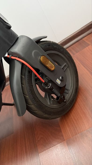Електросамокат Xiaomi Electric Scooter 4 Lite Gen2 BHR8052GL