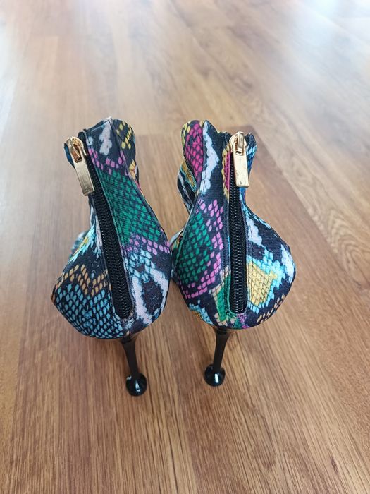 Buty szpilki rozmiar 38