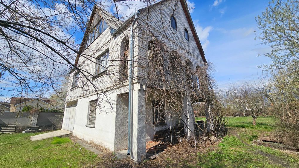 Продаж будинку  Підгірці Новообухівська траса Блакитне Озеро!