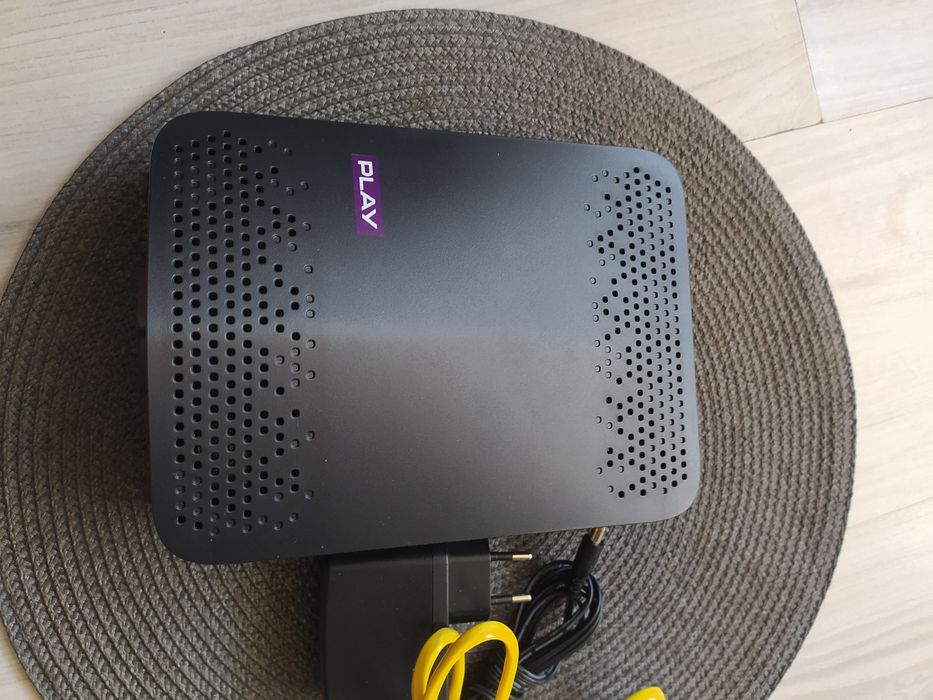 Router wifi Play ar2140