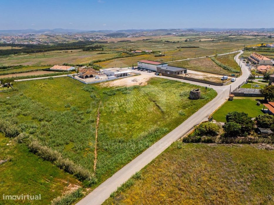 Vende Moinho - Ericeira 16 Km, A Casa das Casas
