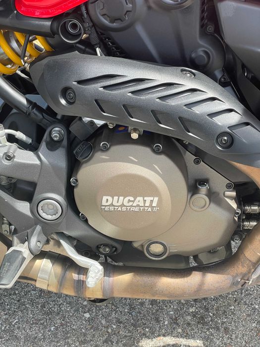 Ducati Monster 1200S