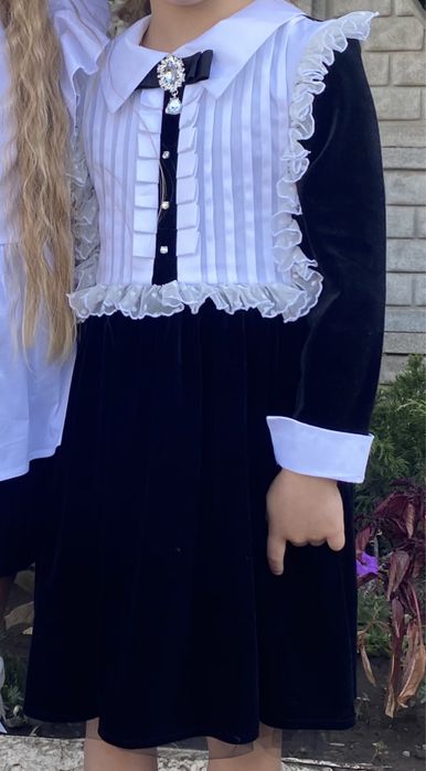 Сукня шкільна