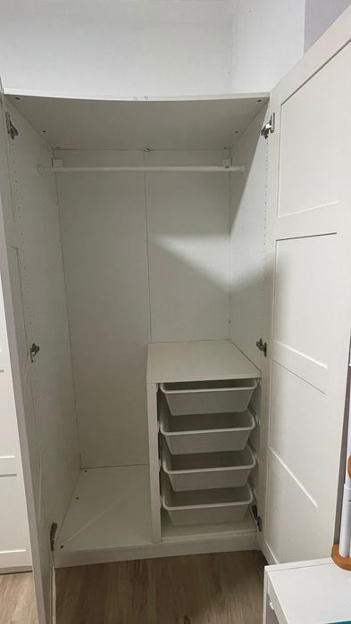 guarda roupa semi novo