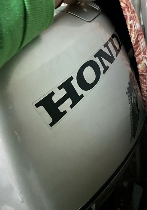 Продам підвісний двигун Honda BF30D