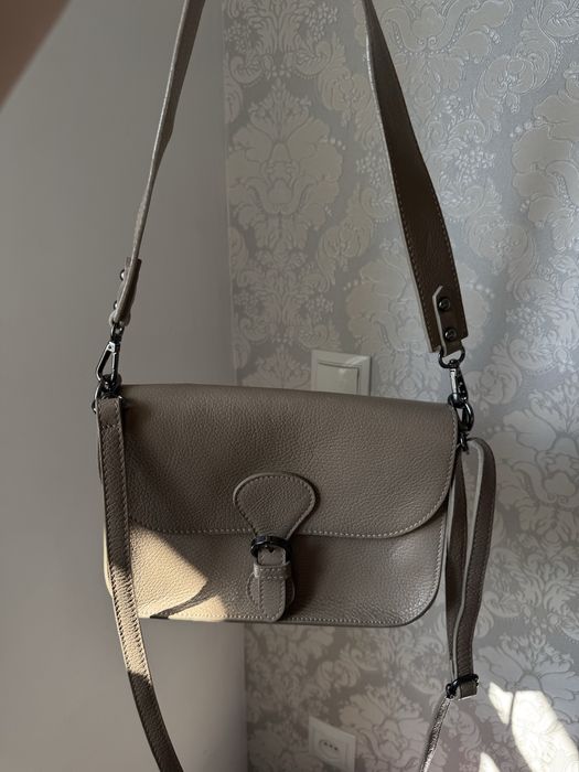 Сумка в ідеальному стані, без дефектів