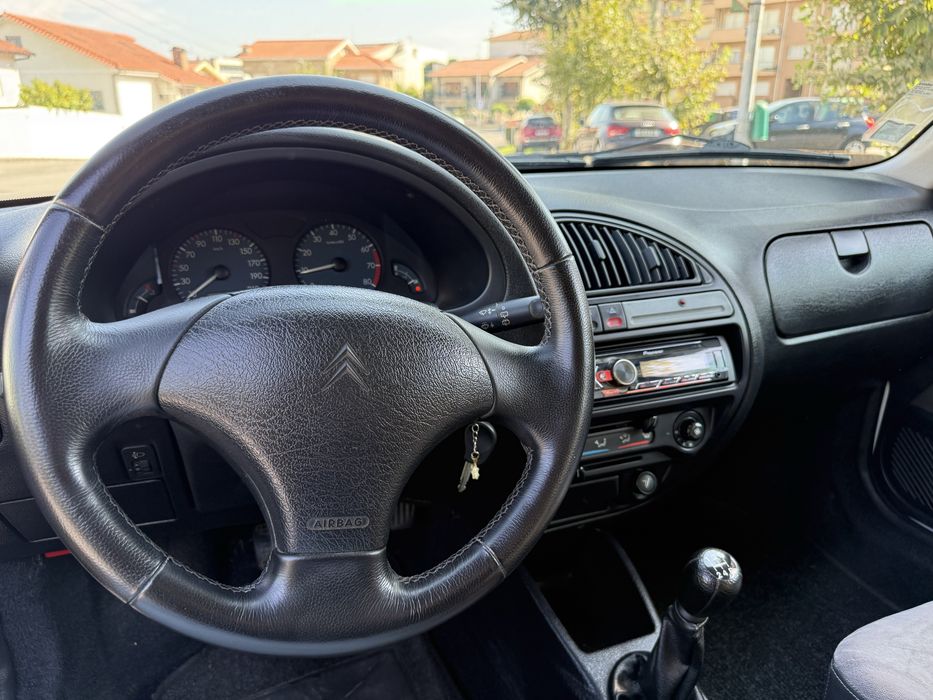 Citroen Saxo 1.1i Exclusive -01