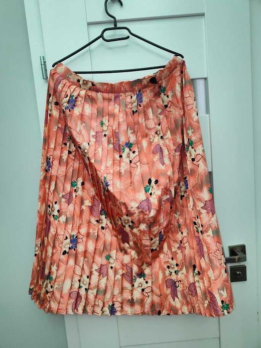 Różowa spódnica plisowana midi w kwiaty L/XL boho