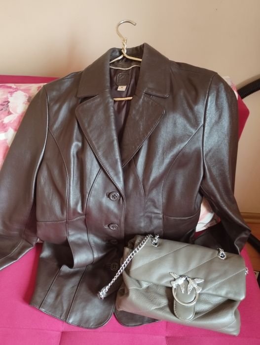 Коричневый шкіряний піджак