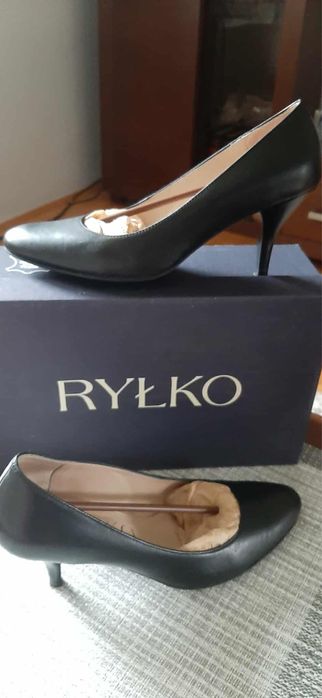 Szpilki damskie z firmy Ryłko rozm. 39