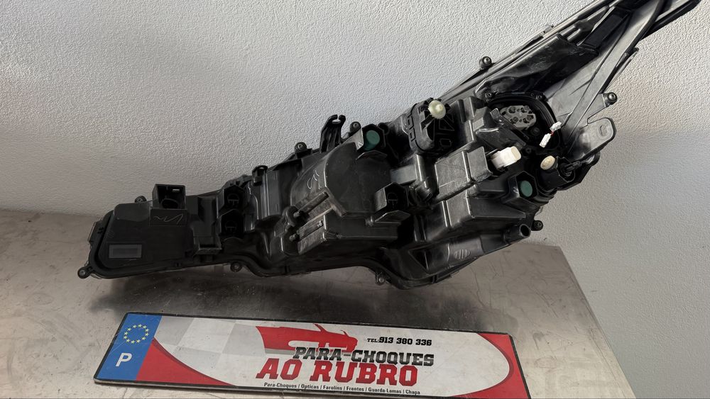 Farol drt toyota corolla E21