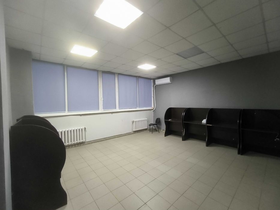 Офісно-виробничі приміщення 300кв.метрів, за ціною Однушкі ринок Нива!