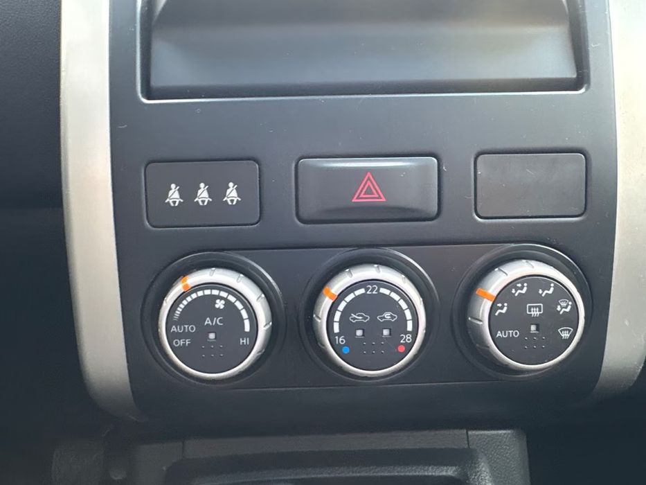 Nissan X-Traill 2011.
