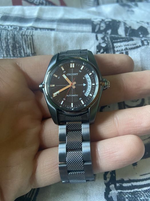 Годинник часи Orient