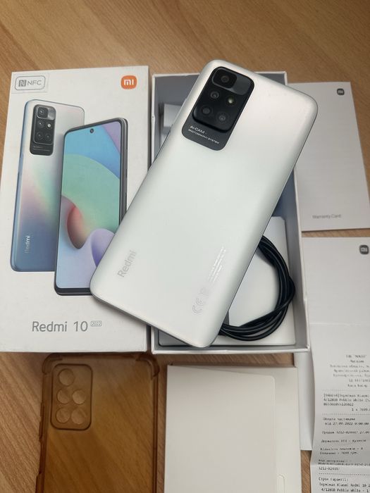 Xiaomi Redmi 10 2022 4+3/128,Cтан дивовижний,Комплект,наложка є