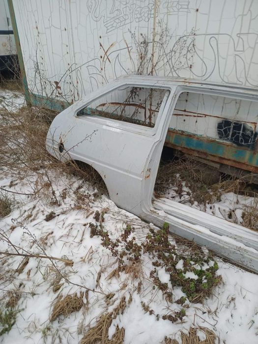 Боковина Таврія 11021 права