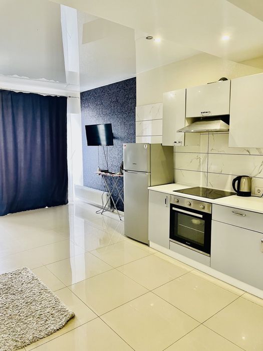 Сдам VIP посуточно почасово люкс квартиры . Военным скидки